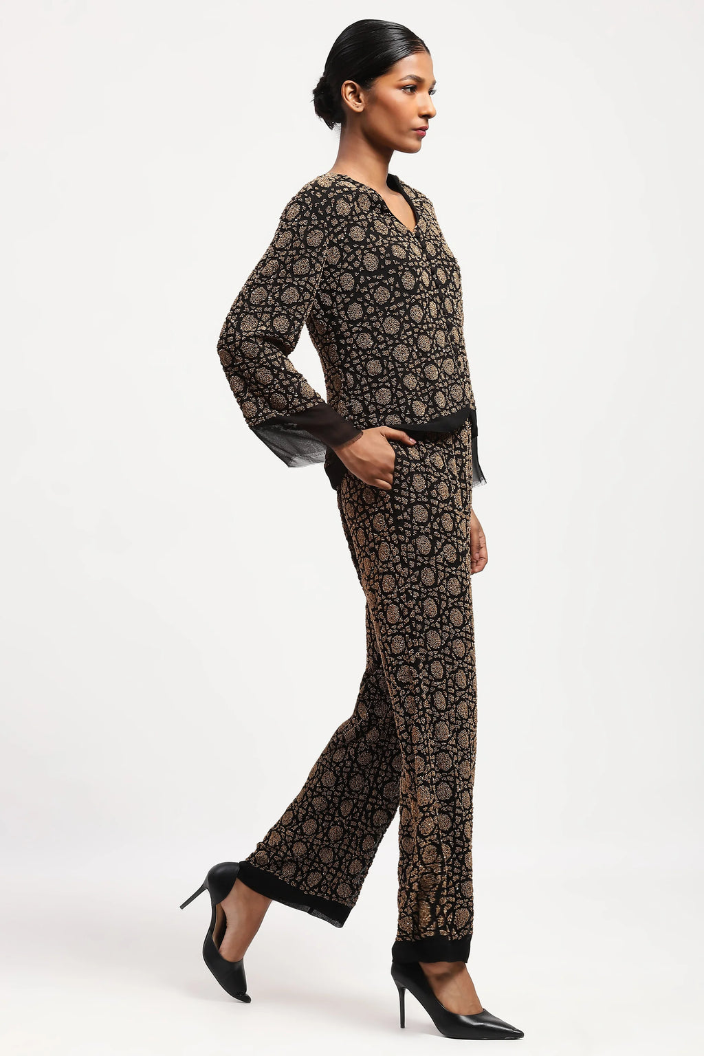 Embellished Wicker Pattern Jacket