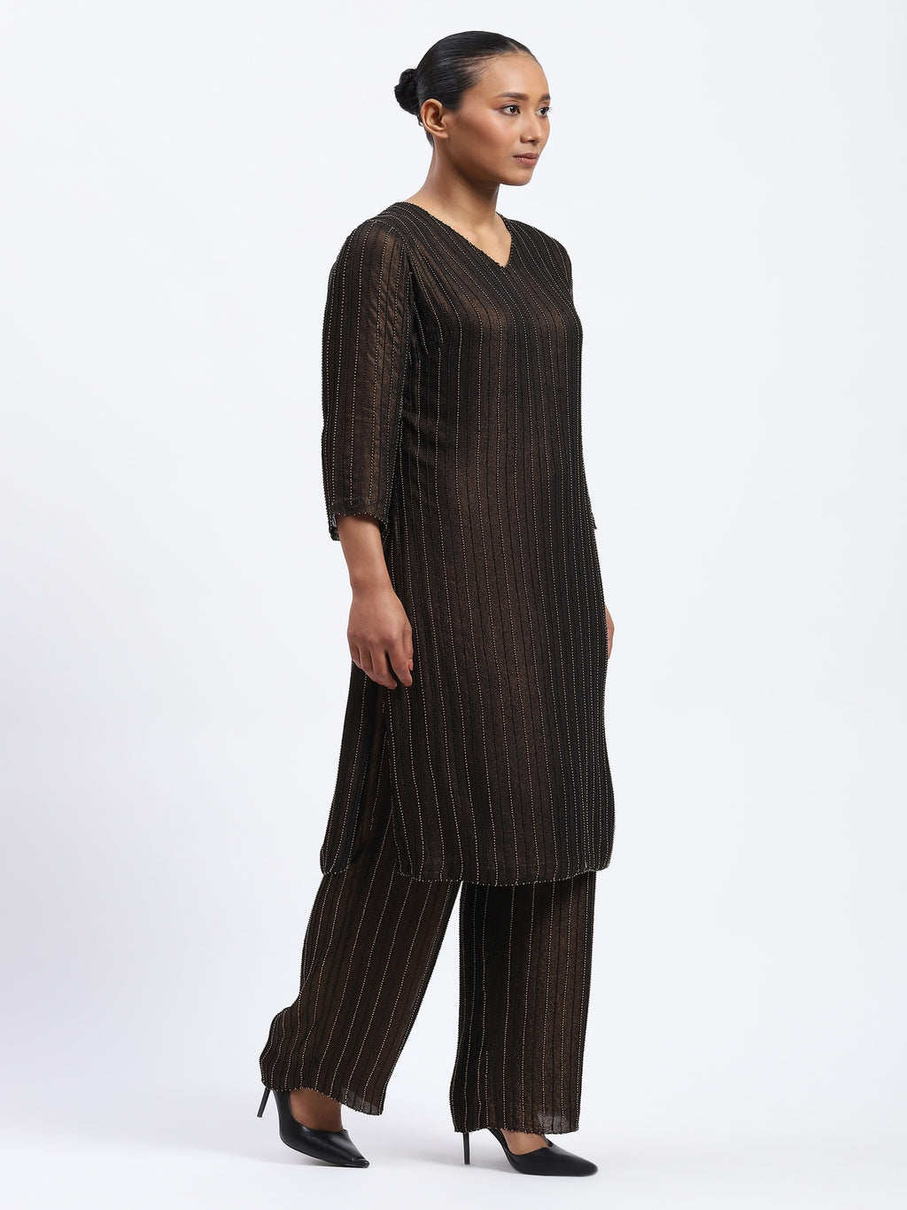 Gold Foil Beaded Kurta