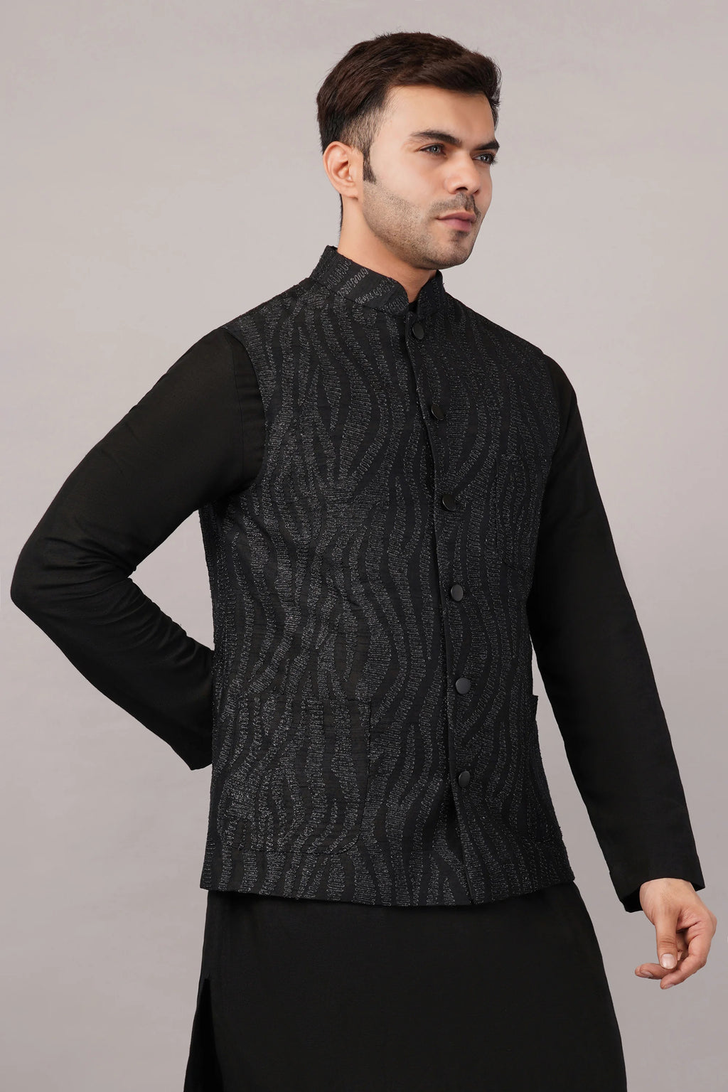 Zebra Aari Bundi Black