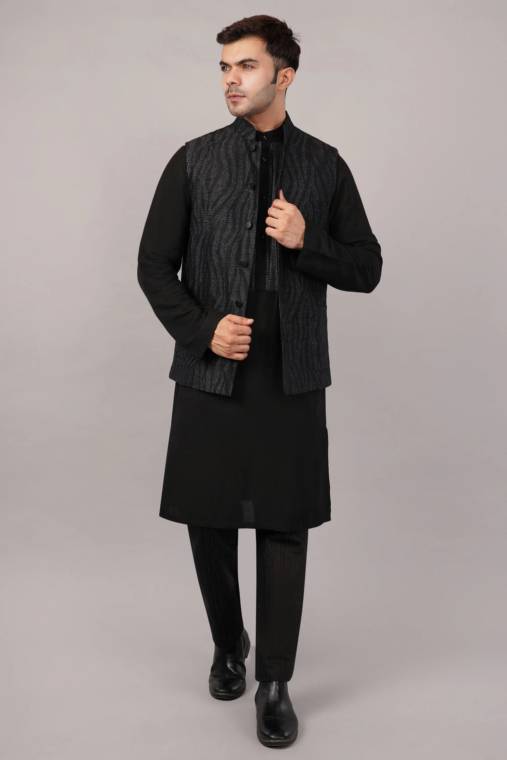Zebra Aari Bundi Black