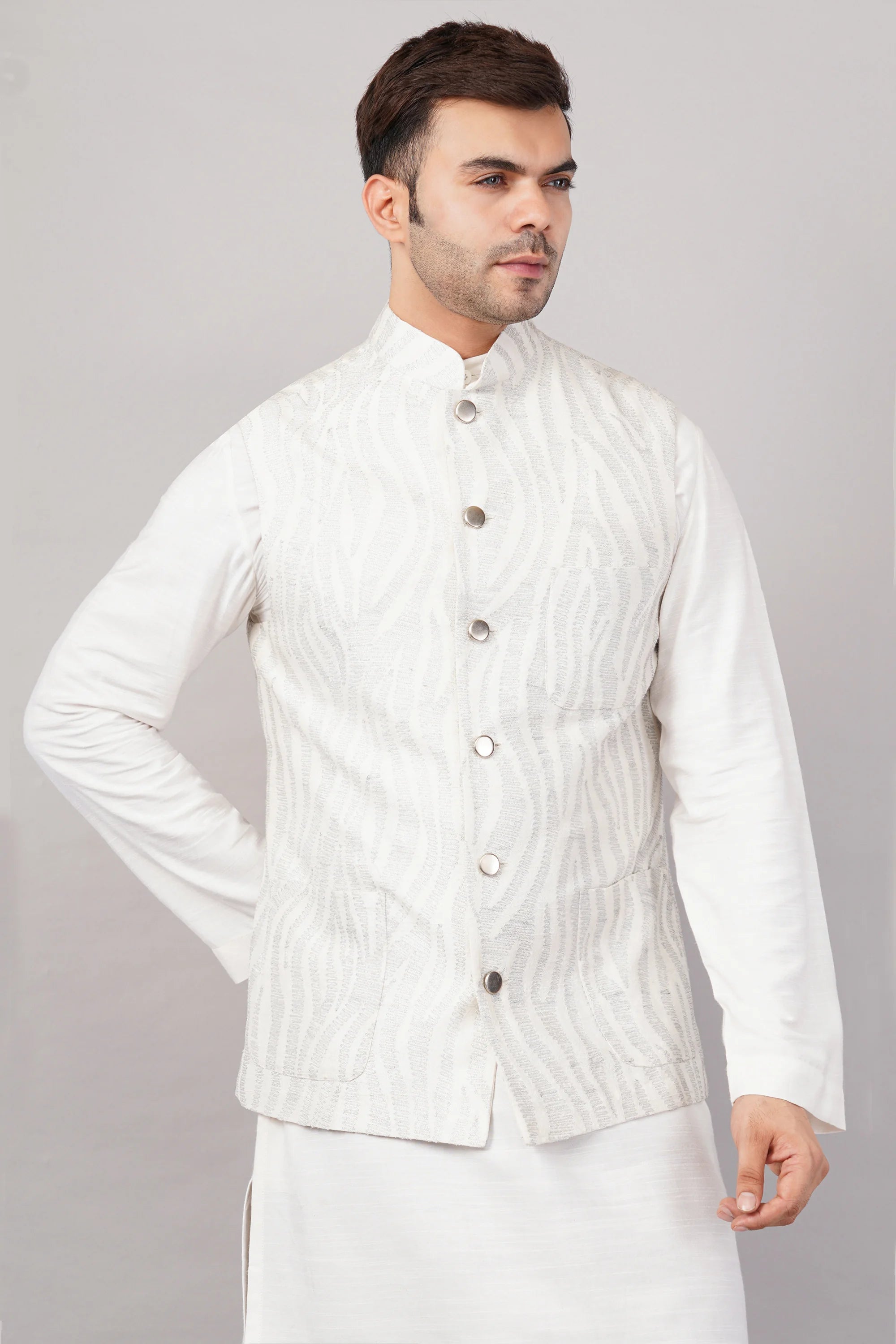 Zebra Aari Bundi Ivory