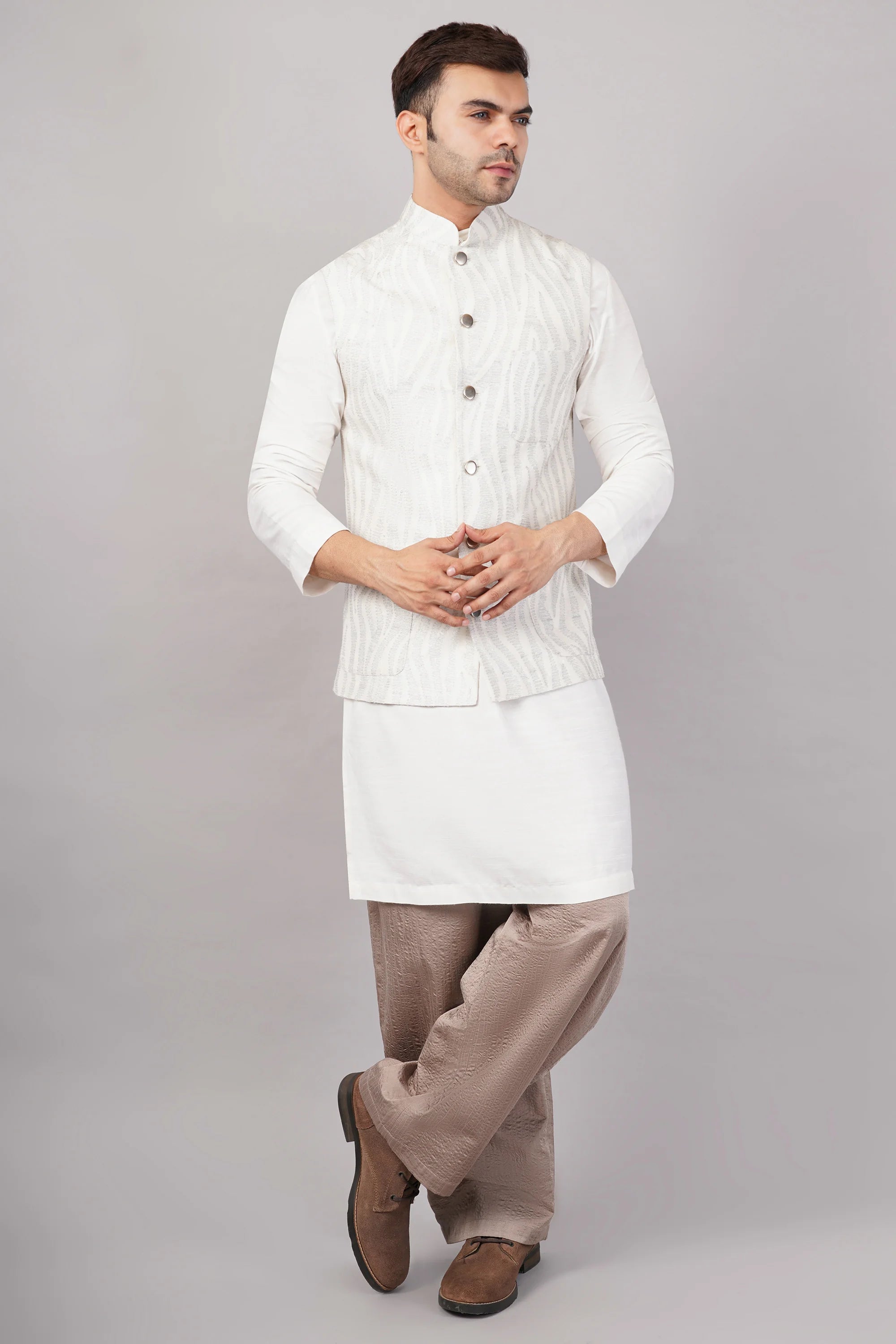 Zebra Aari Bundi Ivory