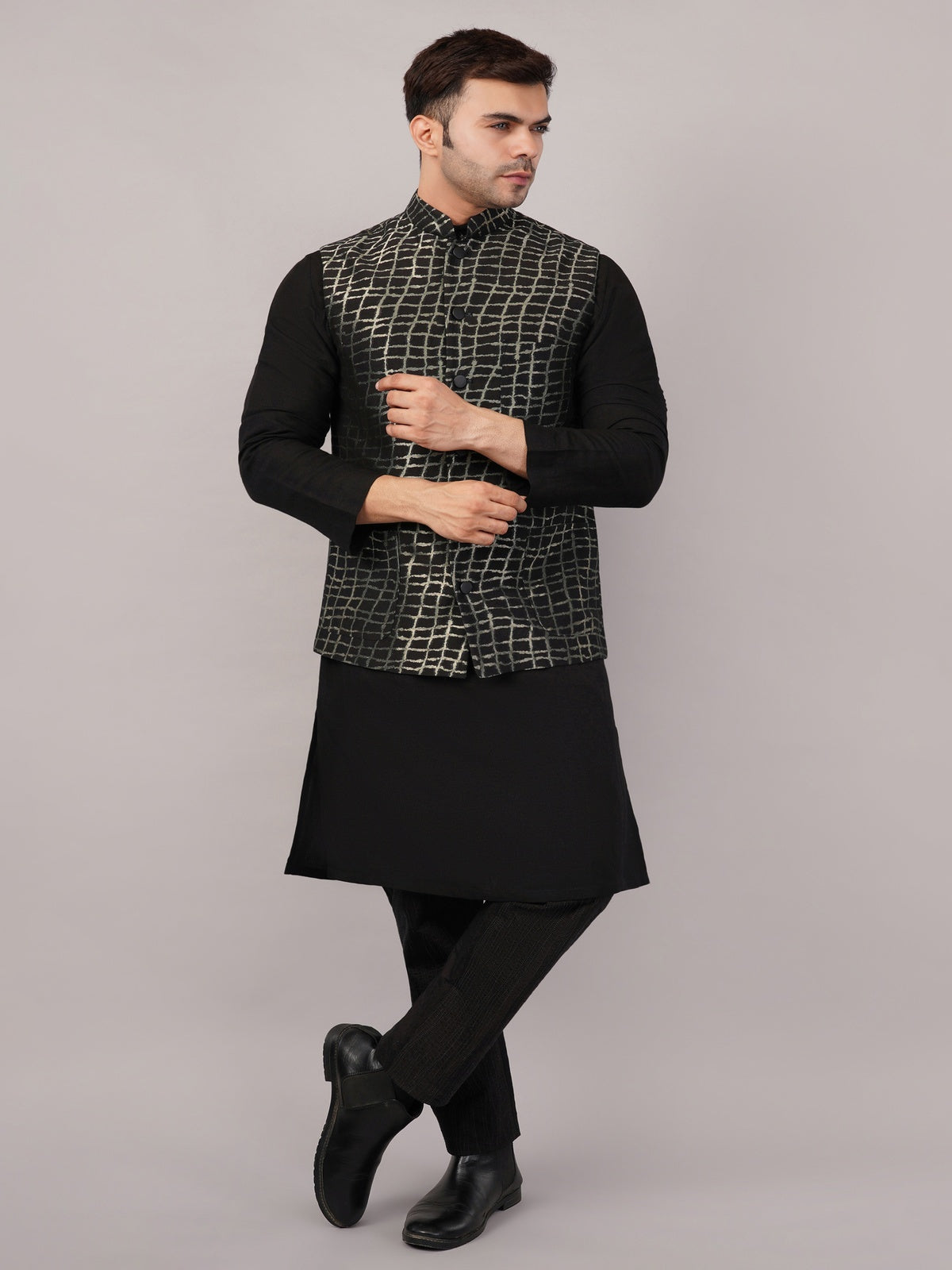 Lattice Brocade Bundi