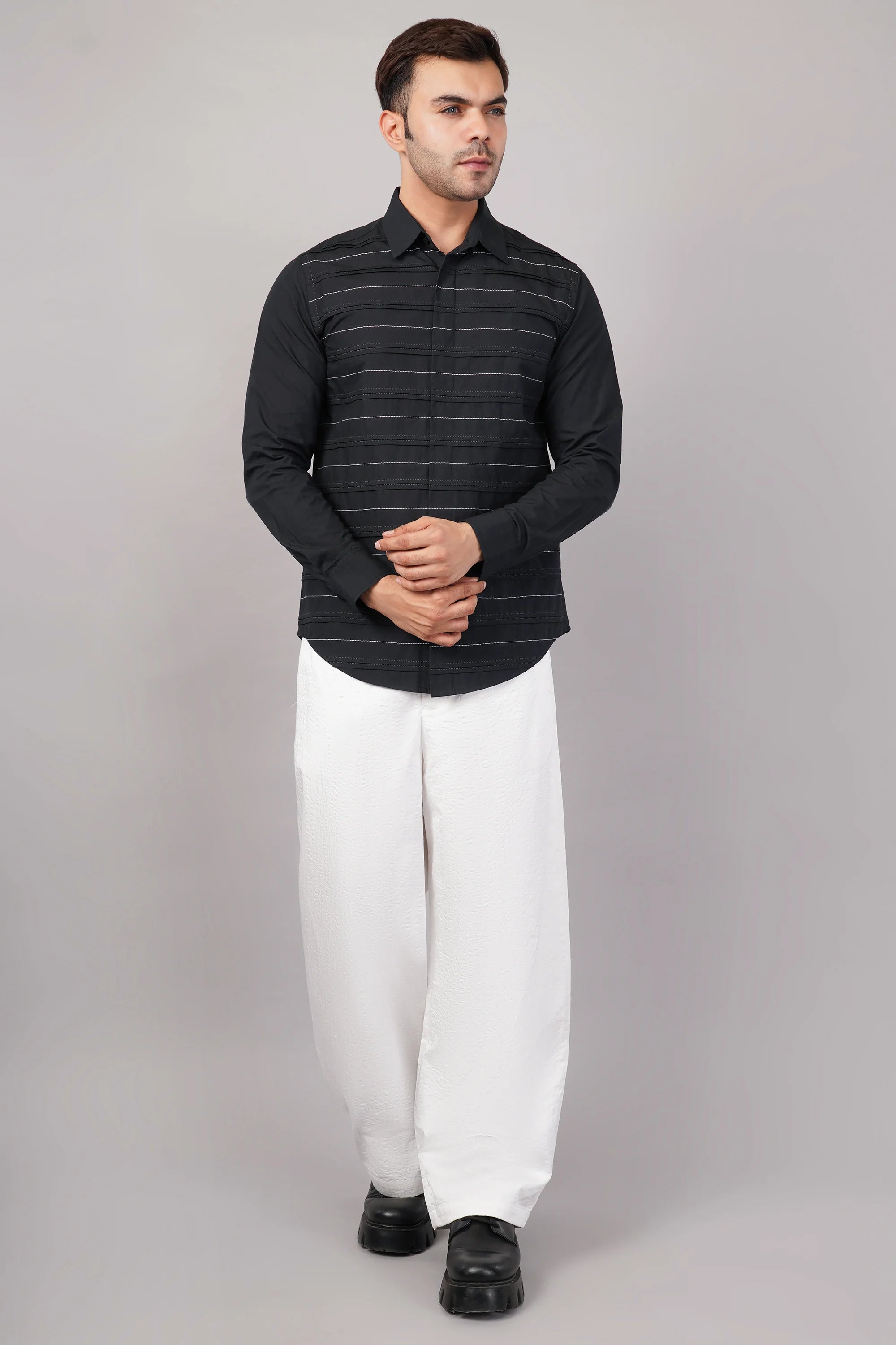 Pleated Stripes Shirt Black