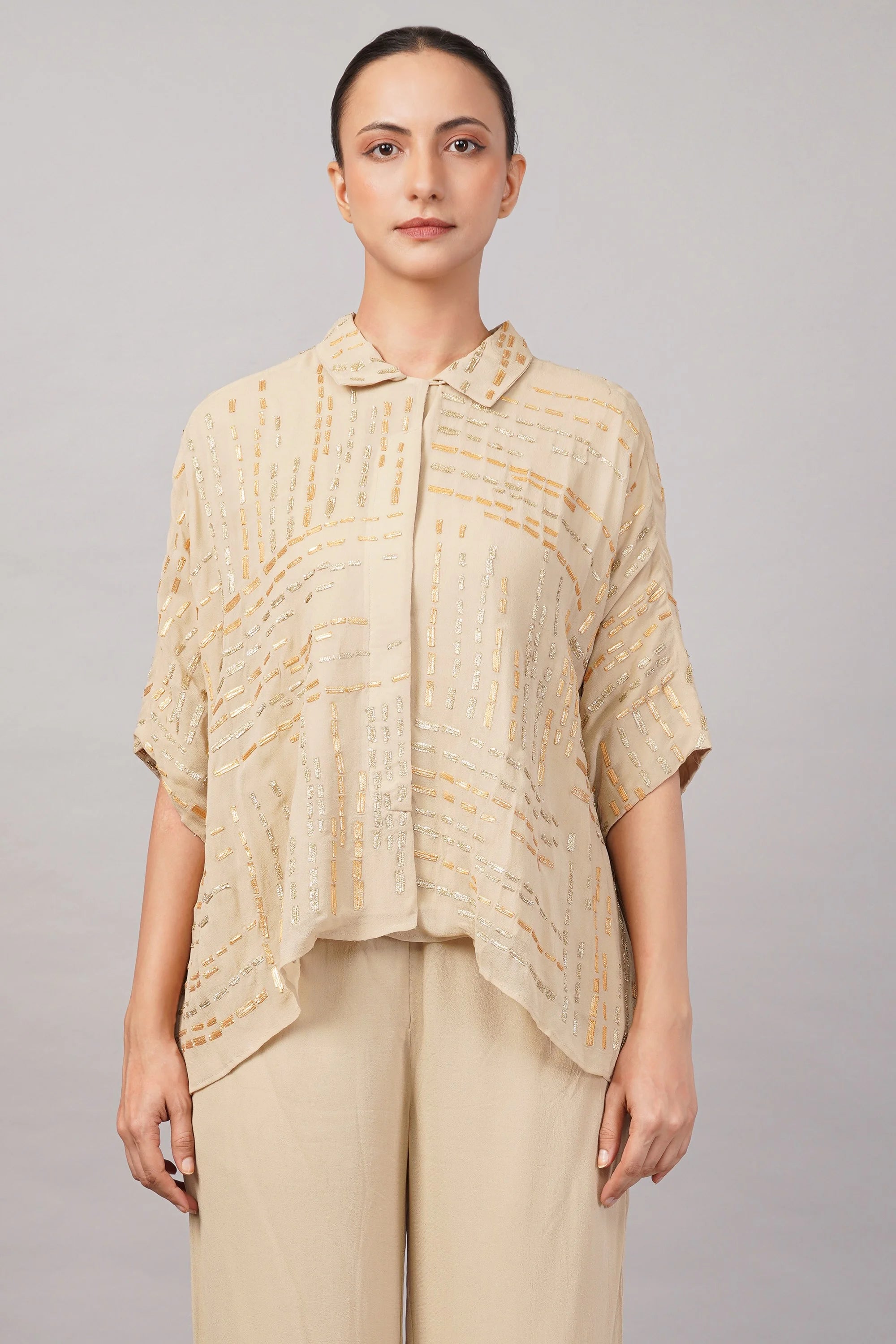 Gota Dash Top Beige & Gold