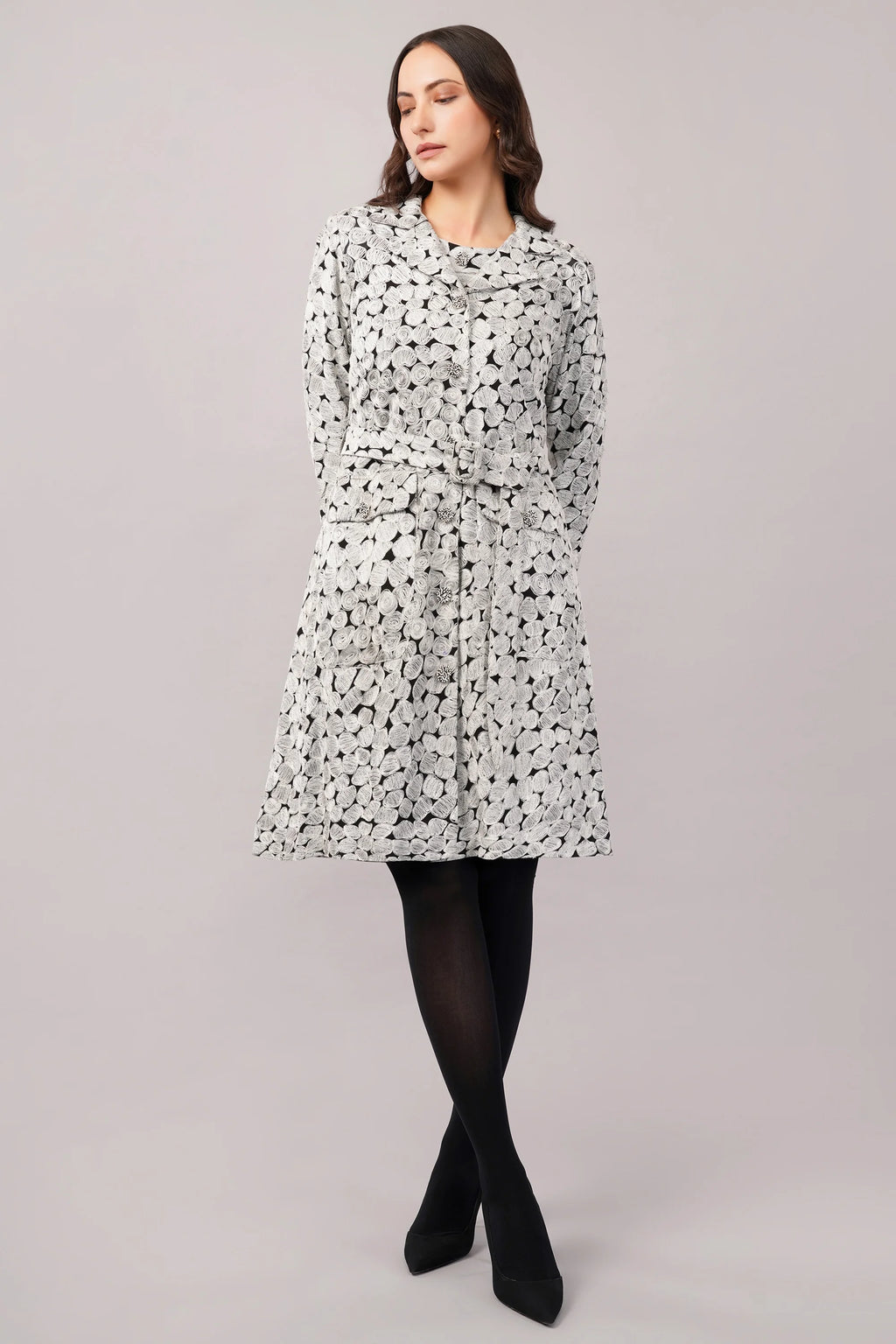 Aari Dot Jacket Black & Ivory