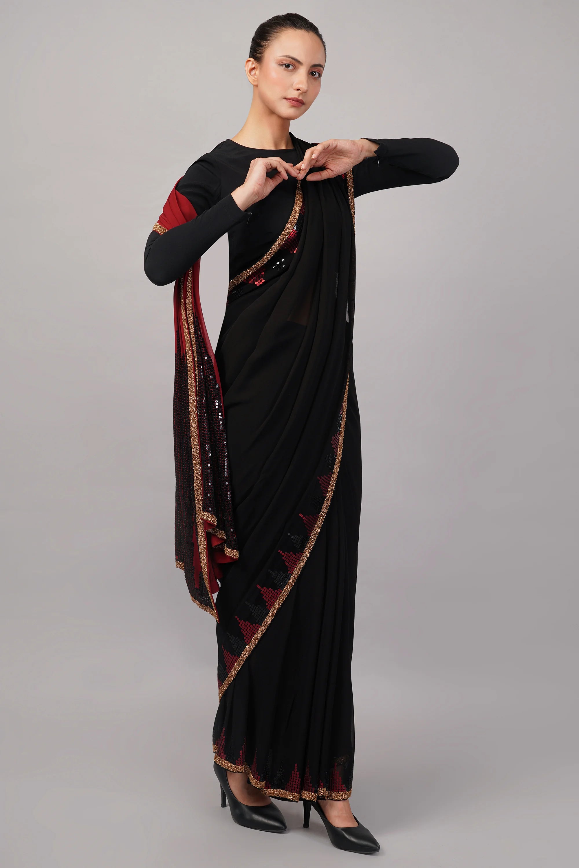 Sequinned Trangle Saree