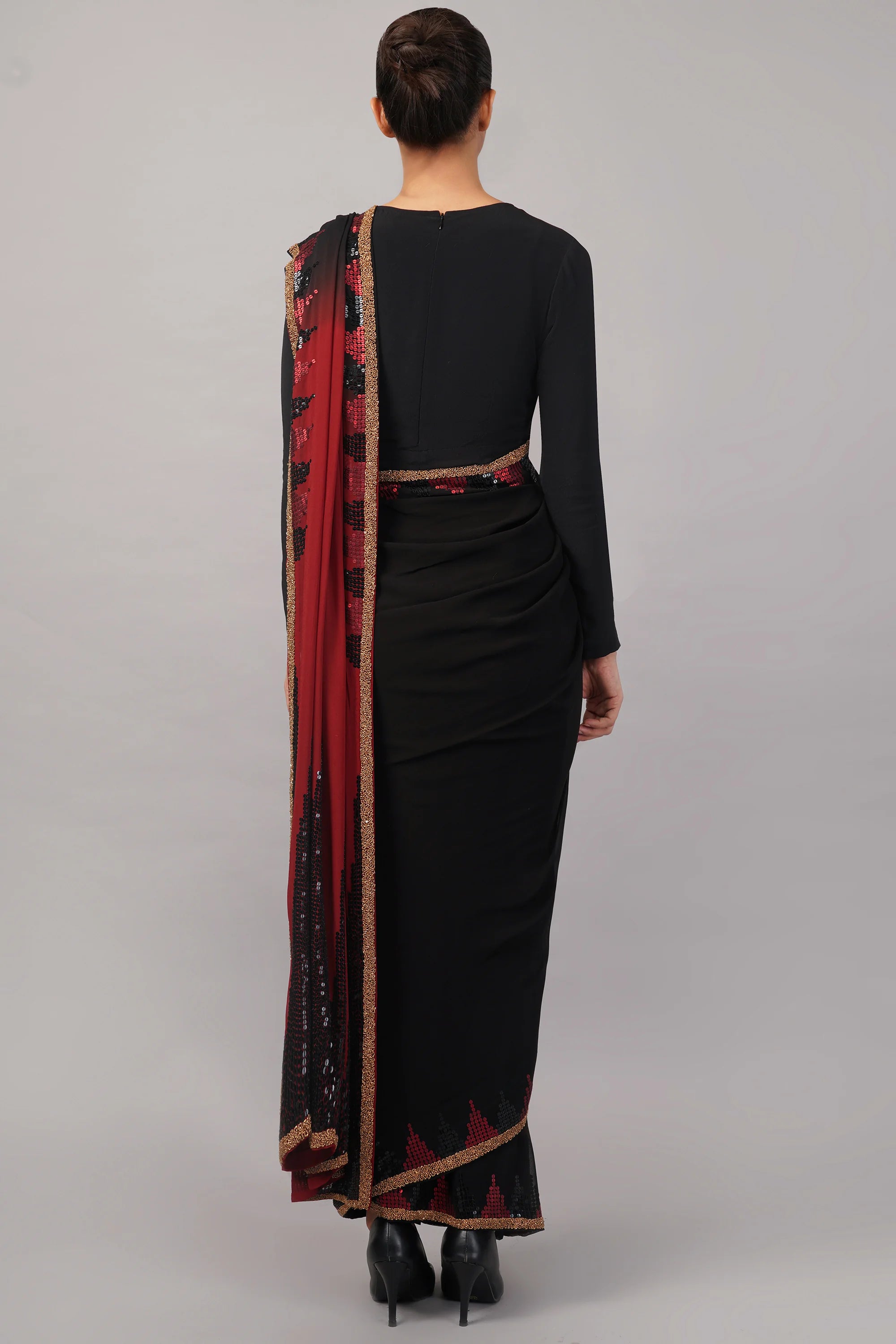 Sequinned Trangle Saree