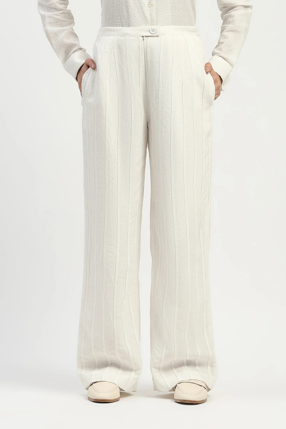 Pleated Linen Trouser