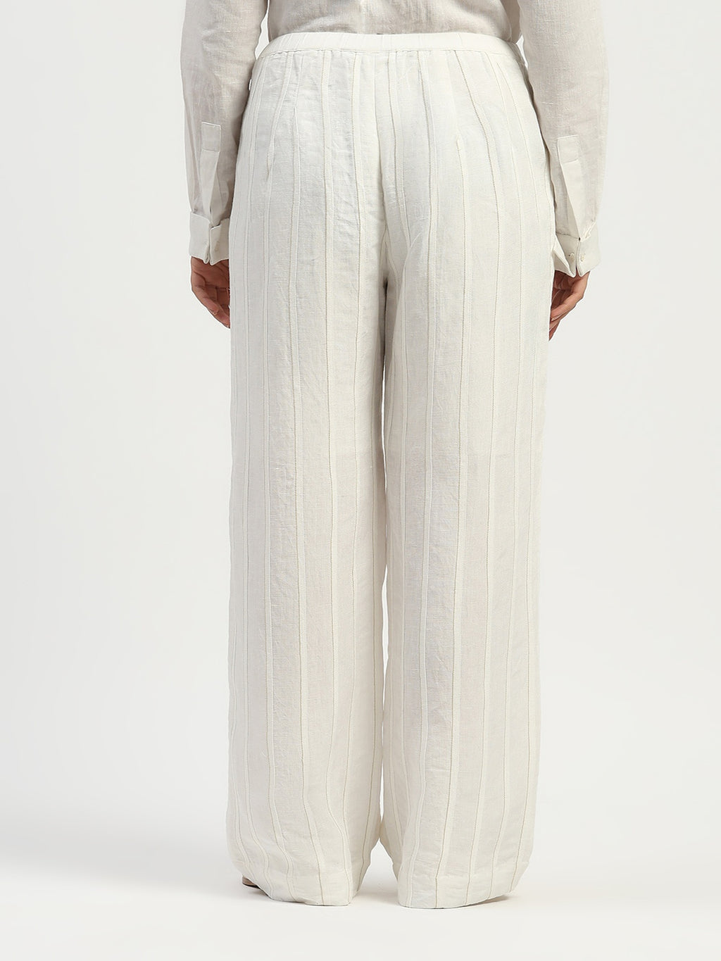 Pleated Linen Trouser