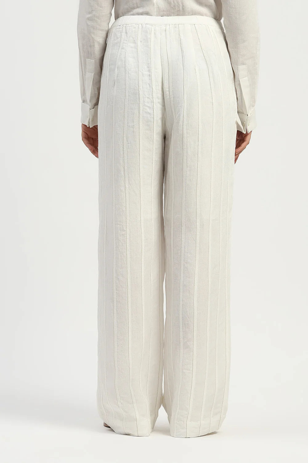 Pleated Linen Trouser