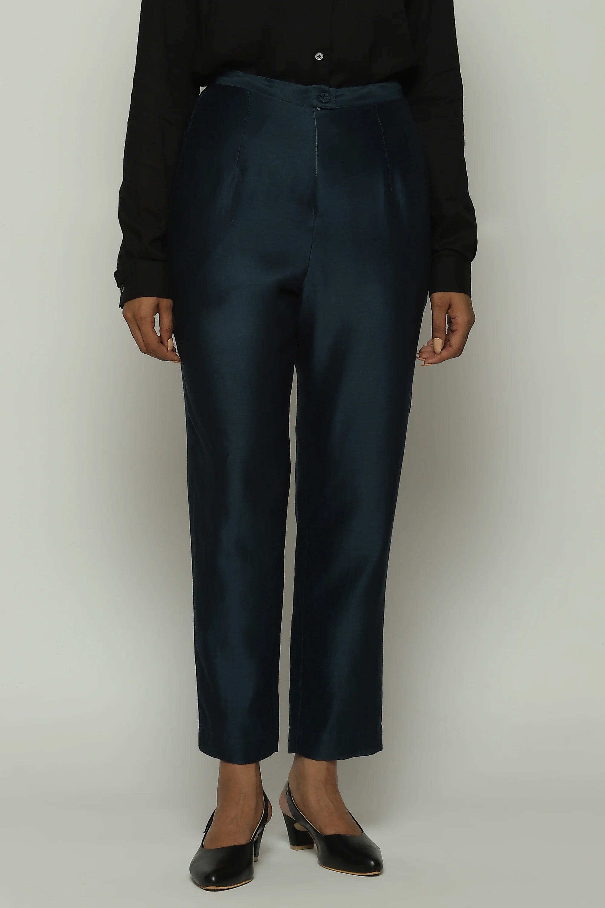 Solid Classics Trouser
