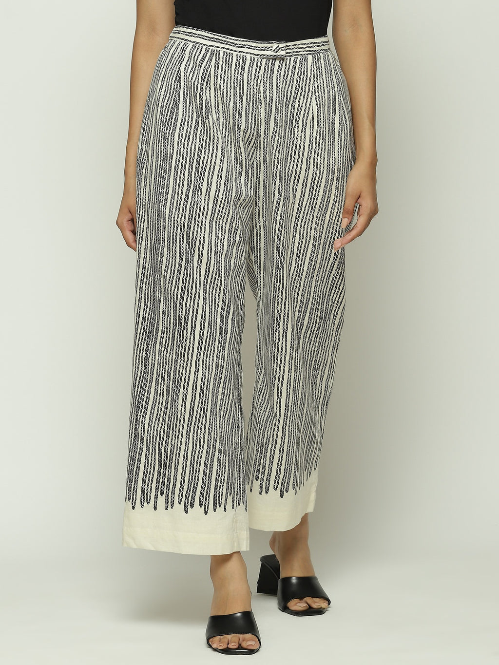 Crewel Print Trouser