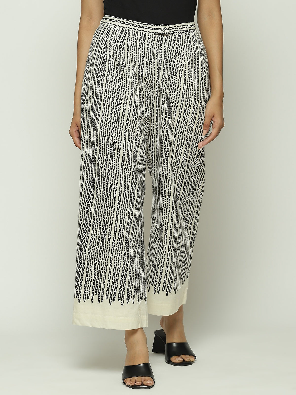 Crewel Print Trouser