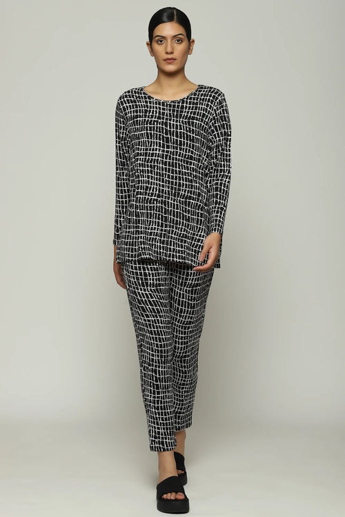 Lattice Print Top