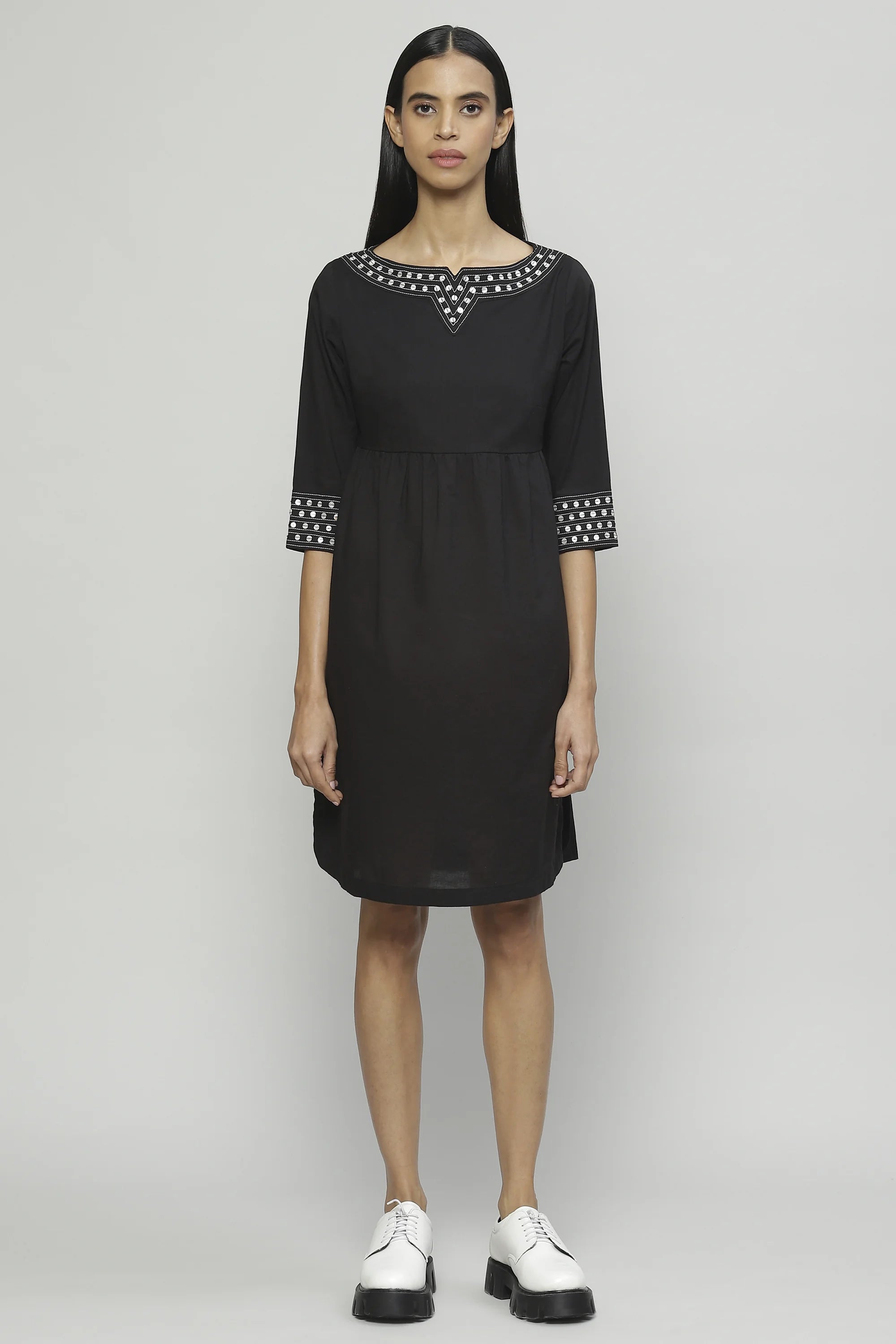 Mother Of Pearl Embroidered Cambric Tunic Black