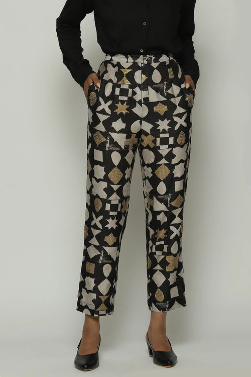 Symbol Print  & Sequins Tapered Pant