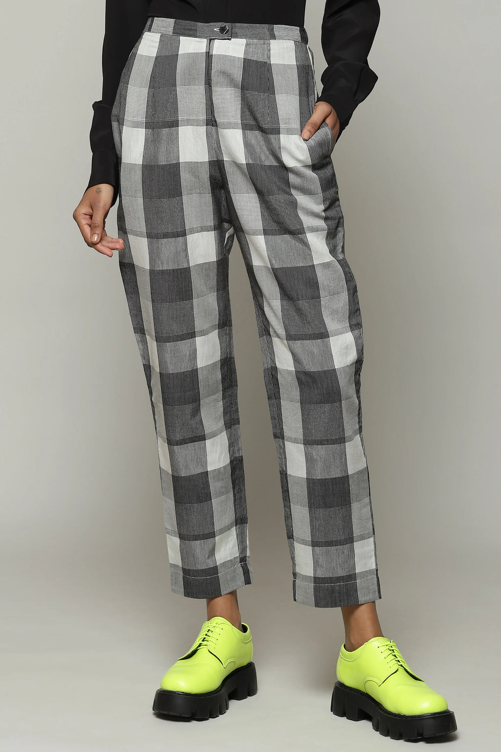 Handwoven Tencel X Cotton Pant Black-Ivory