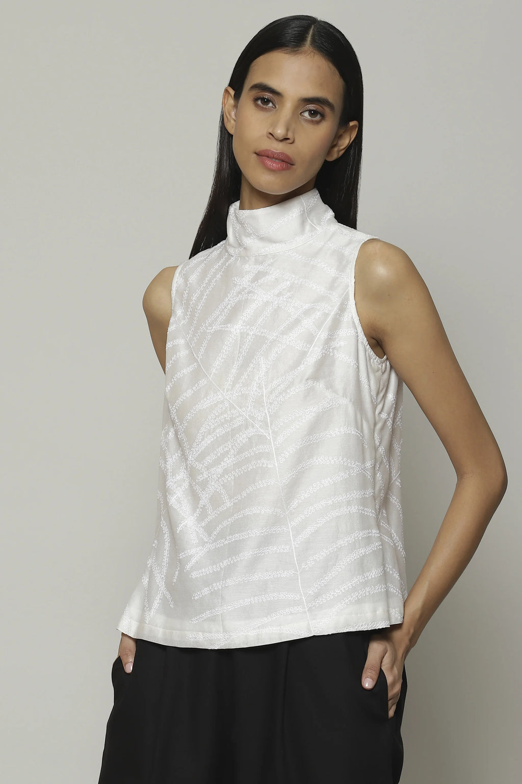 Fern Crewel Embroidered Silk X Cotton Top Ivory