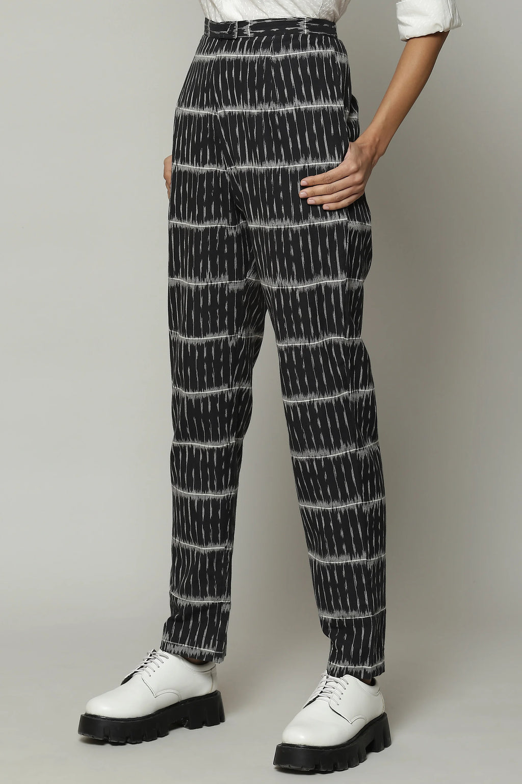 Single Ikat Cotton Pant Black