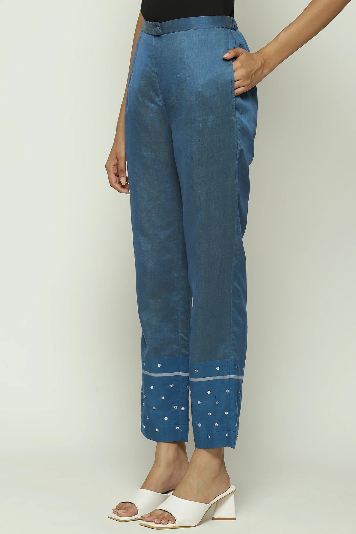 Maheshwar Dots Trouser