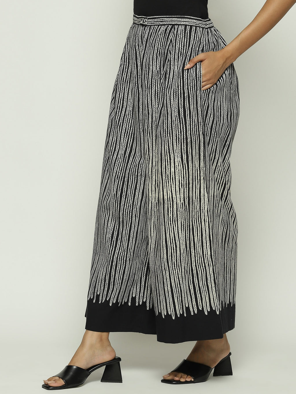 Crewel Print Trouser