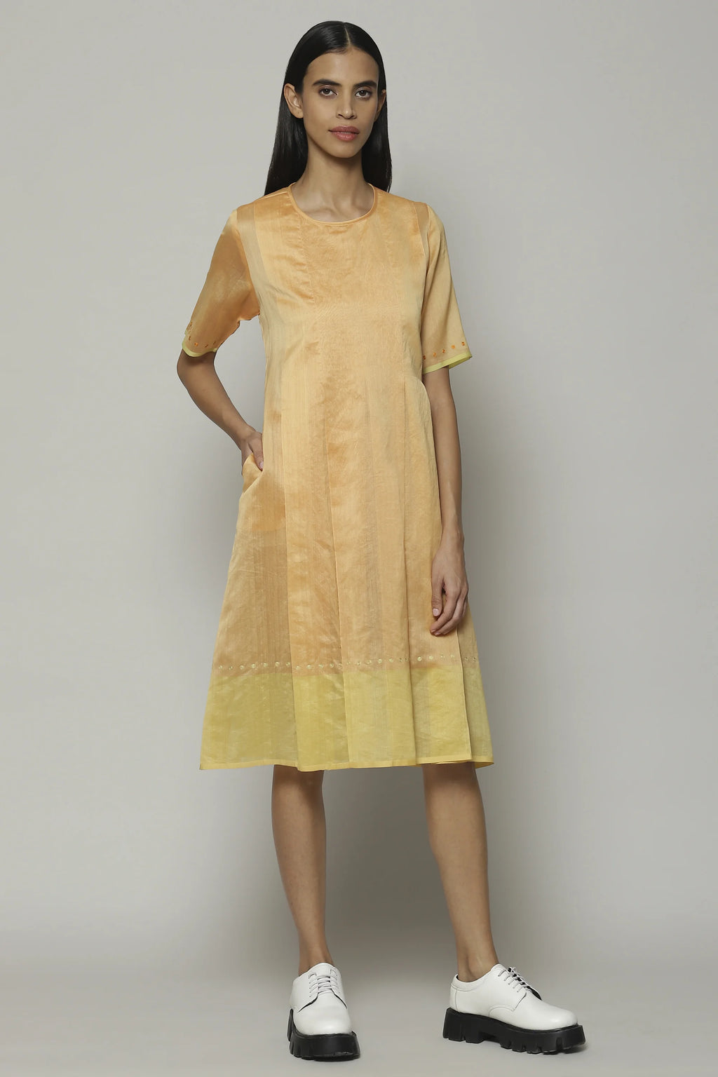 Maheshwar Border Silk X Cotton Kurta Apricot