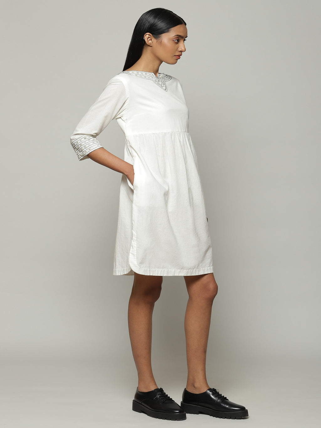 Mother Of Pearl Embroidered Cambric Tunic Ivory