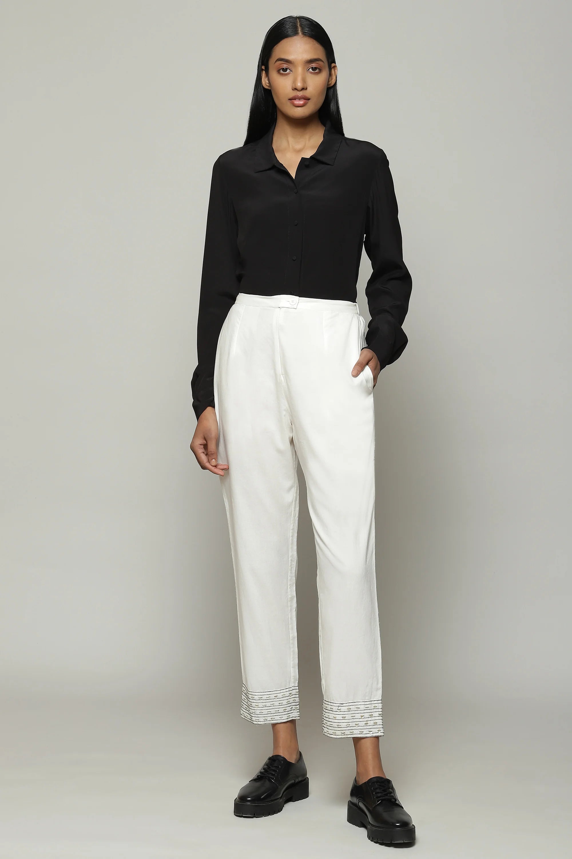 Mother Of Pearl Embroidered Cambric Pant Ivory