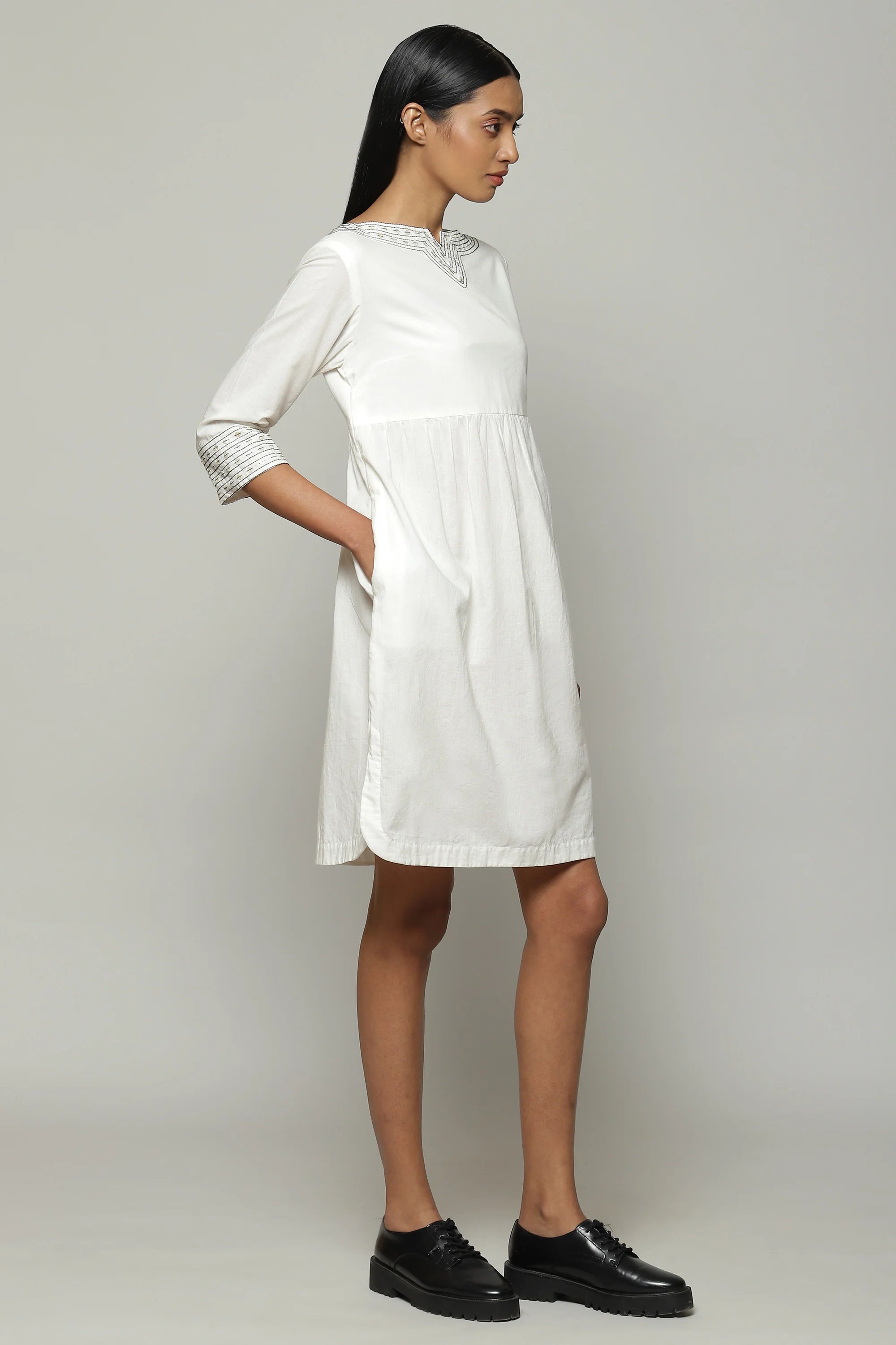 Mother Of Pearl Embroidered Cambric Tunic Ivory