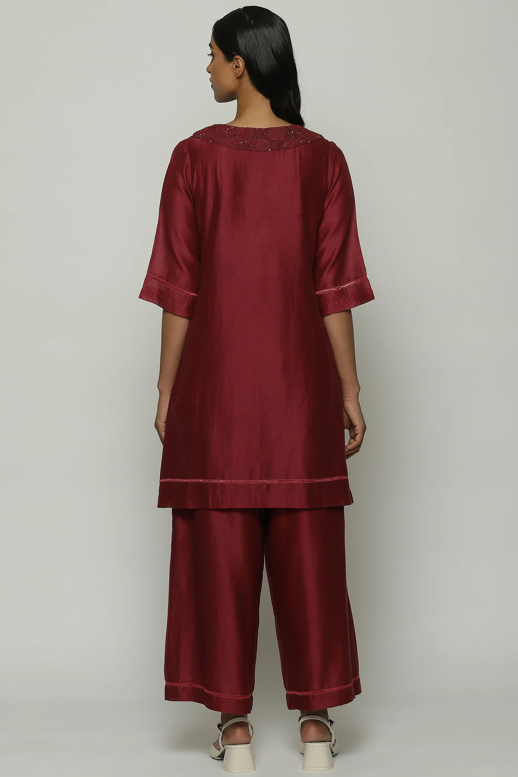 French Knot Neck Kurta