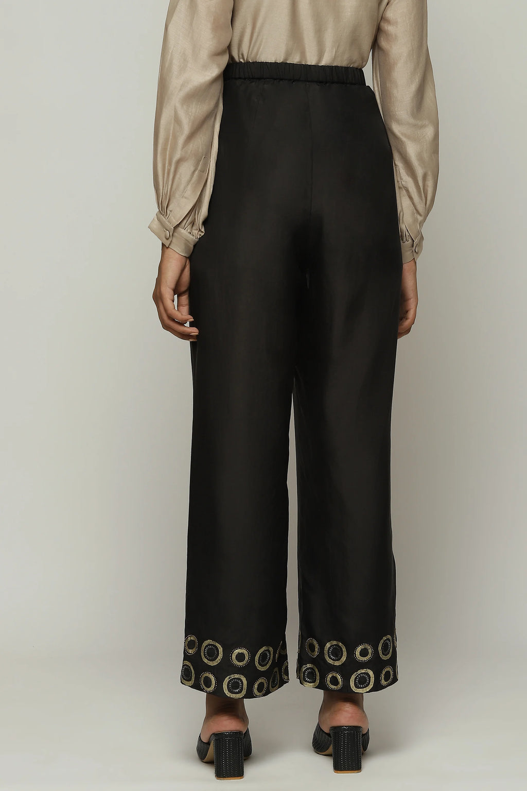 Circle Print &  Beads - Sequins Straight Pant