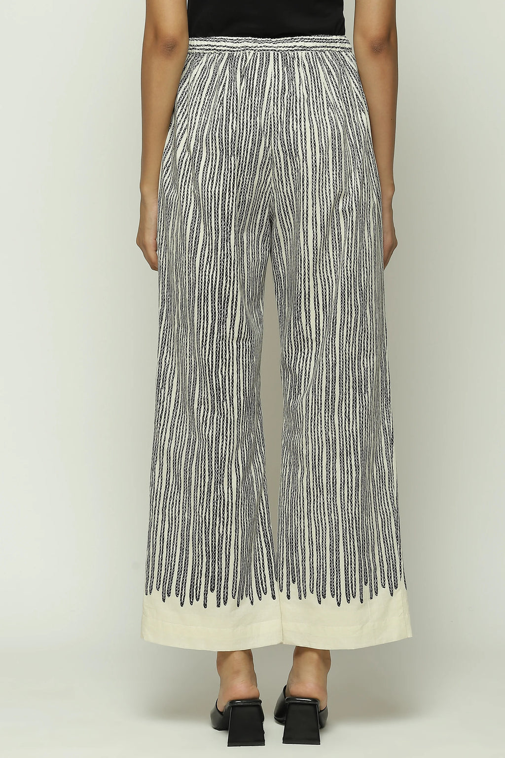 Crewel Print Trouser