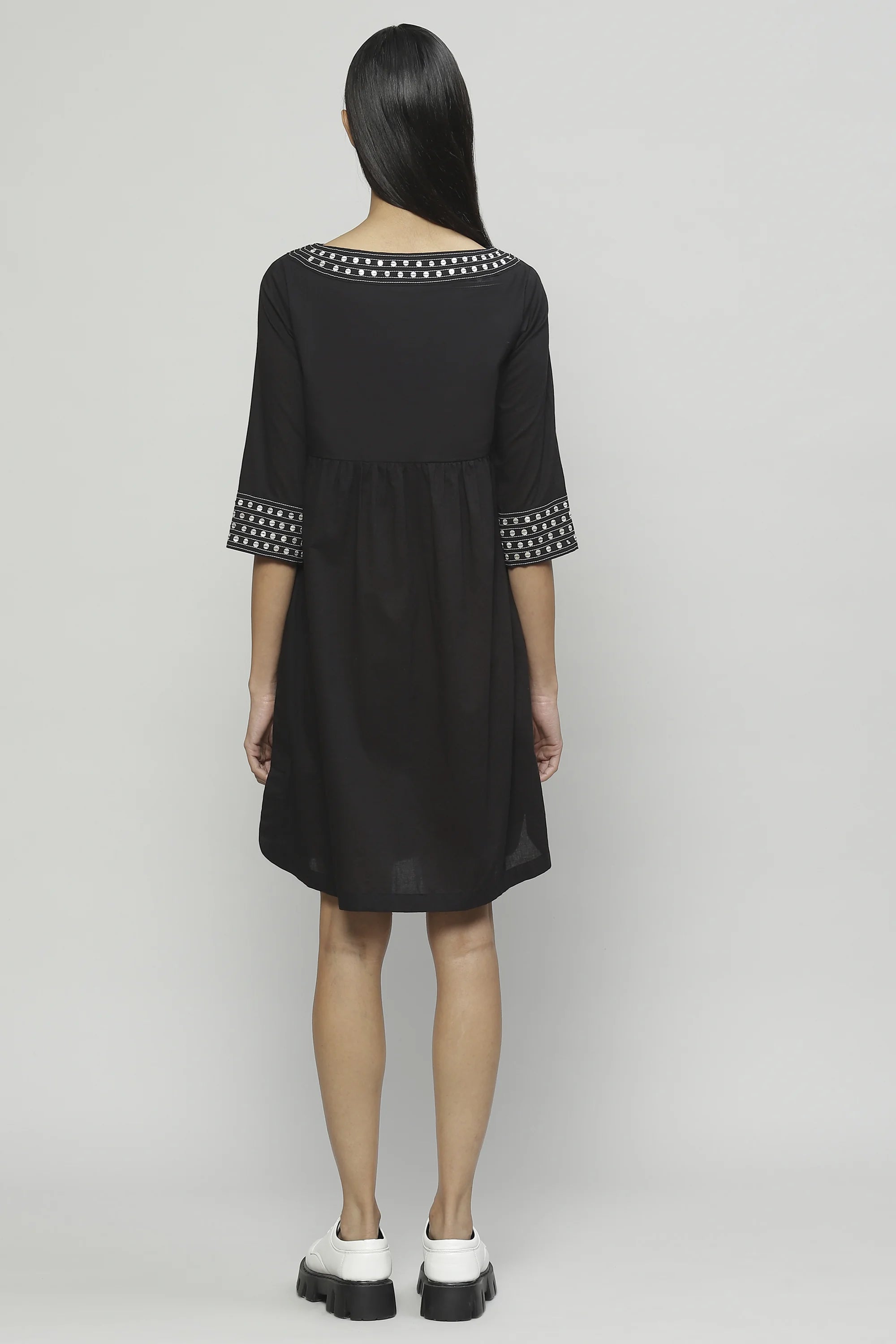 Mother Of Pearl Embroidered Cambric Tunic Black