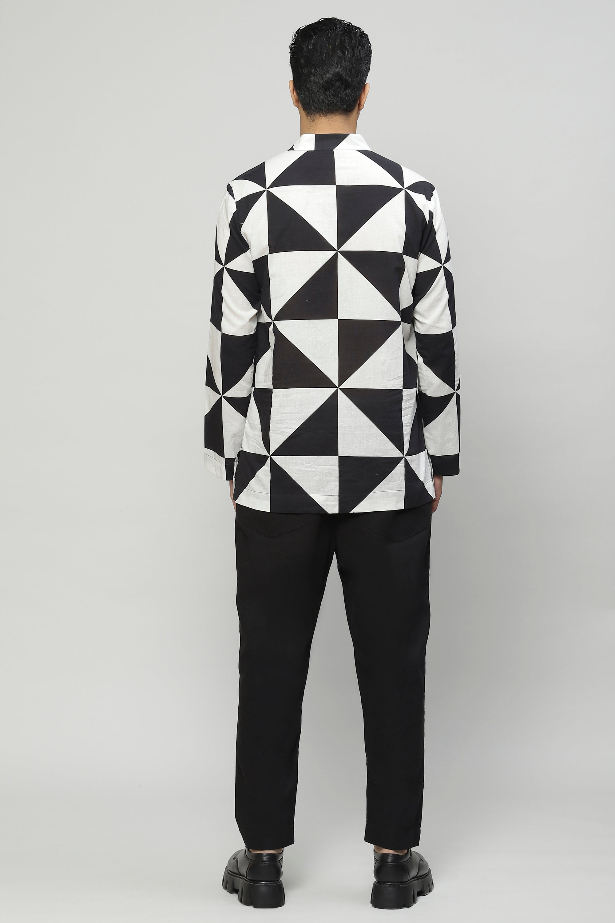 Pin Wheel Cambric Shirt Black-White
