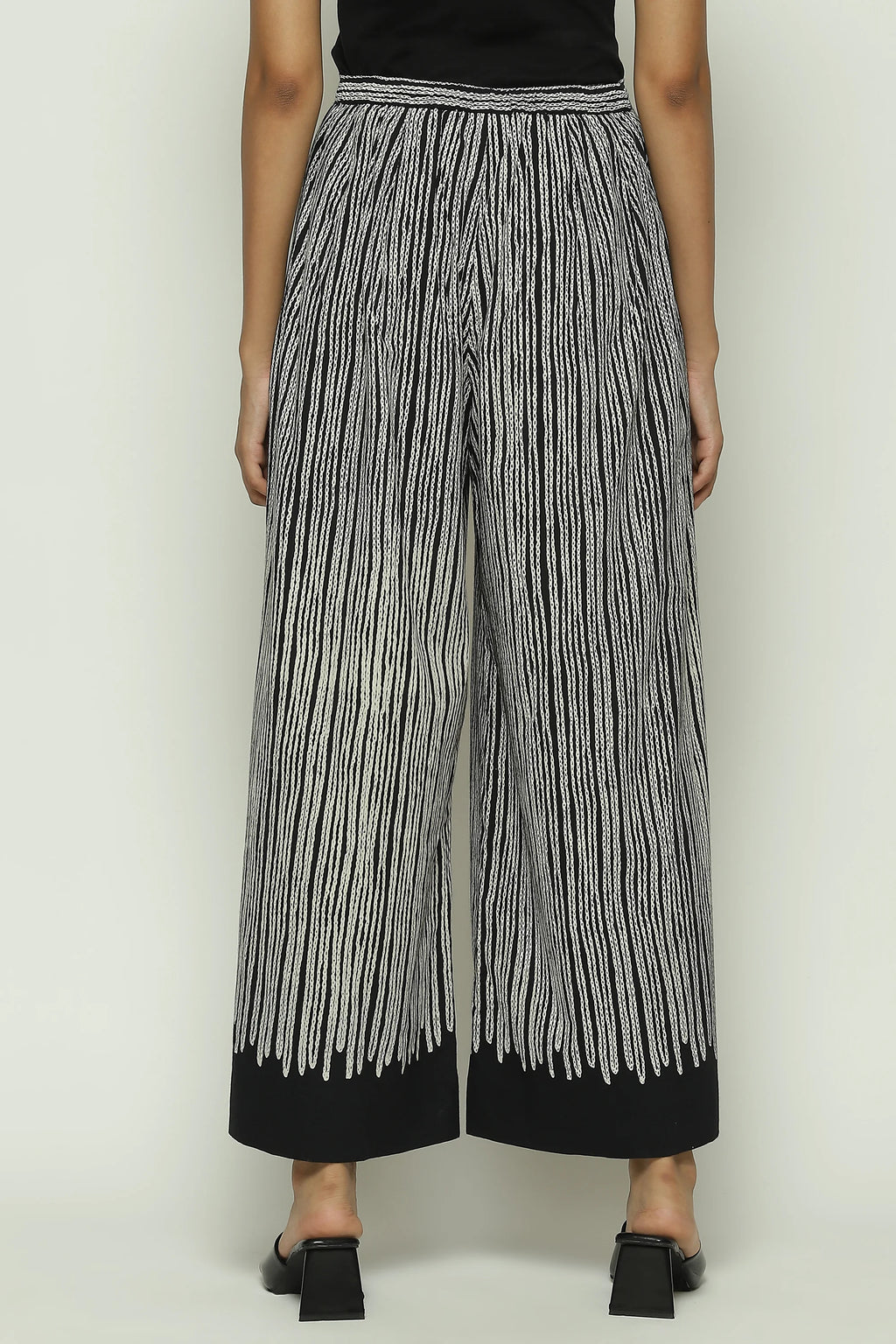Crewel Print Trouser