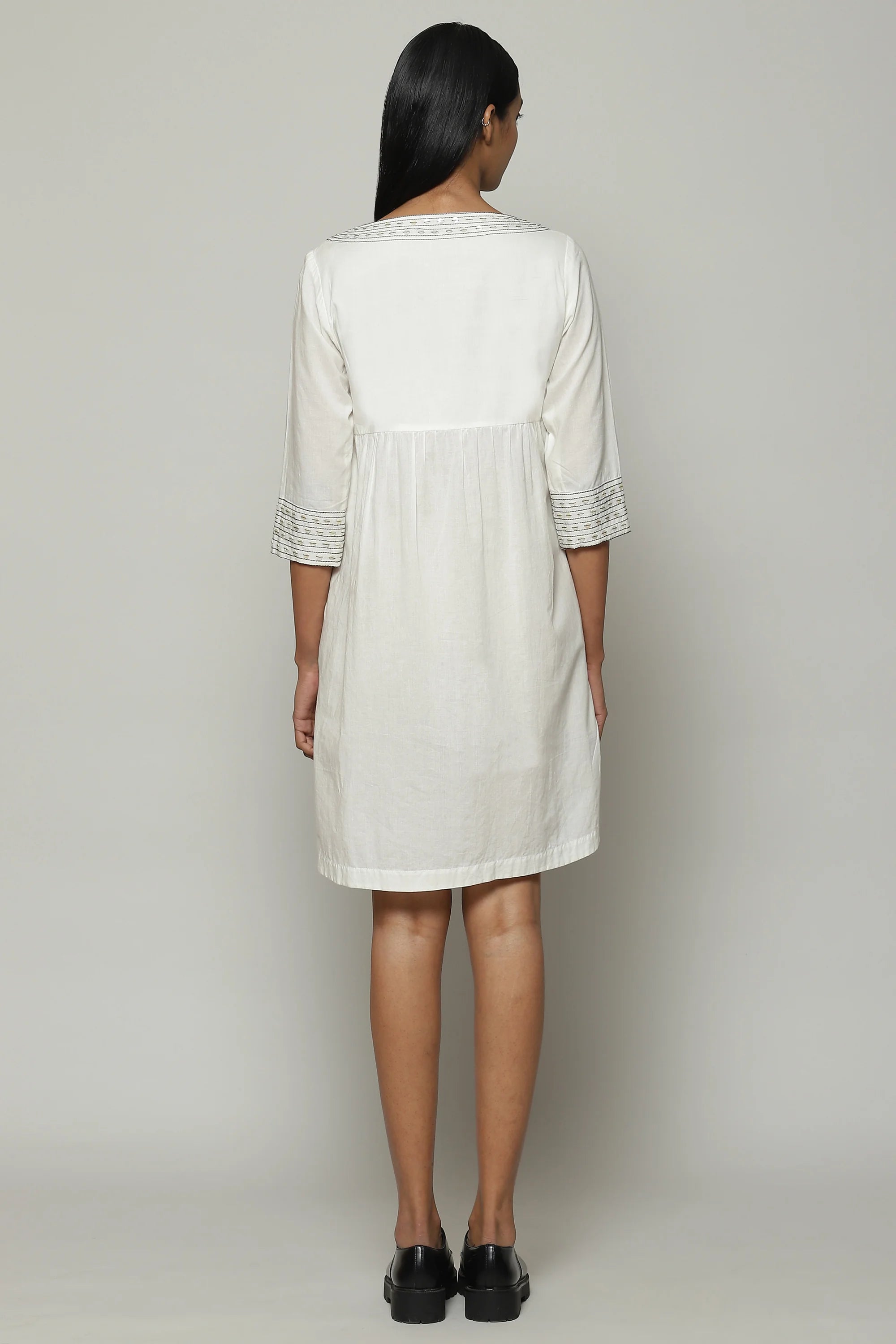 Mother Of Pearl Embroidered Cambric Tunic Ivory