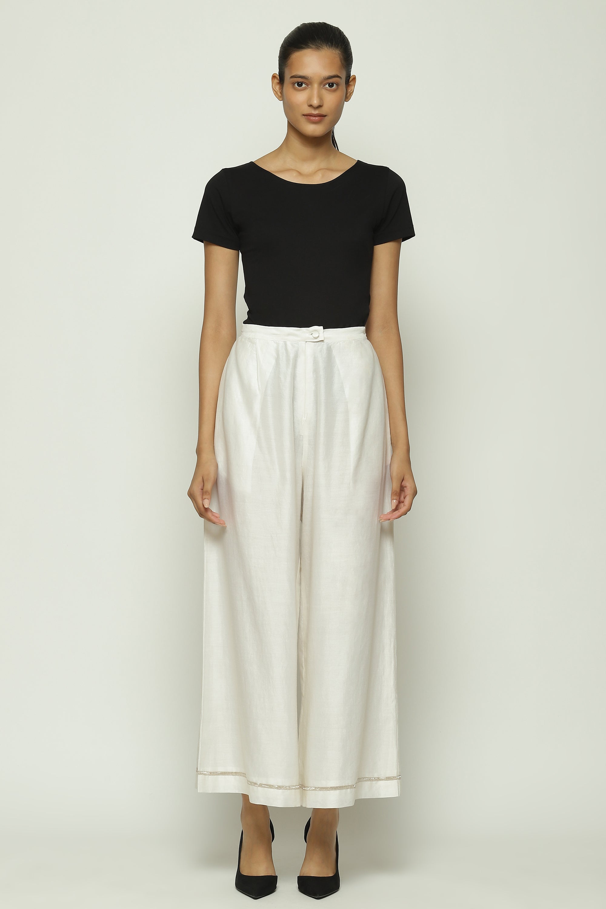 French Knot Neck Trouser