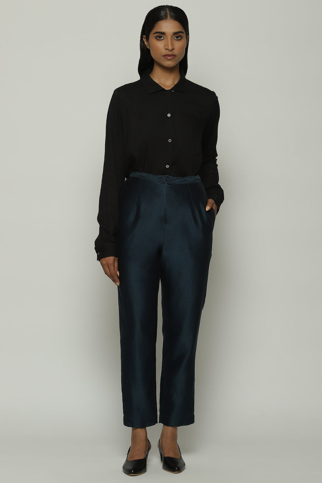 Solid Classics Trouser