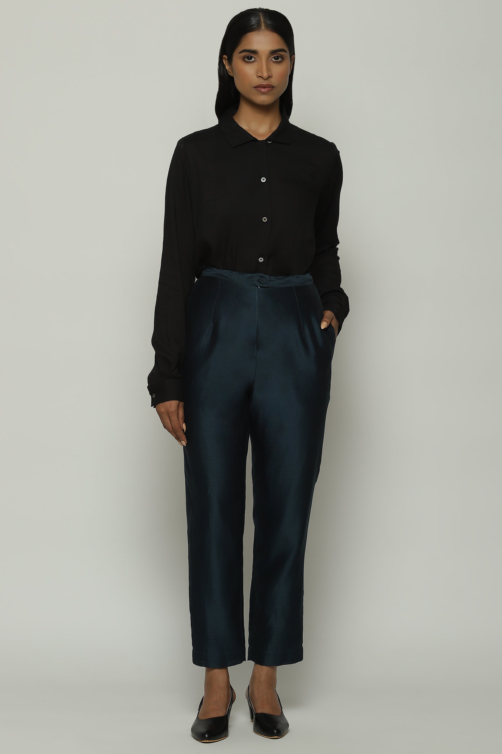 Solid Classics Trouser