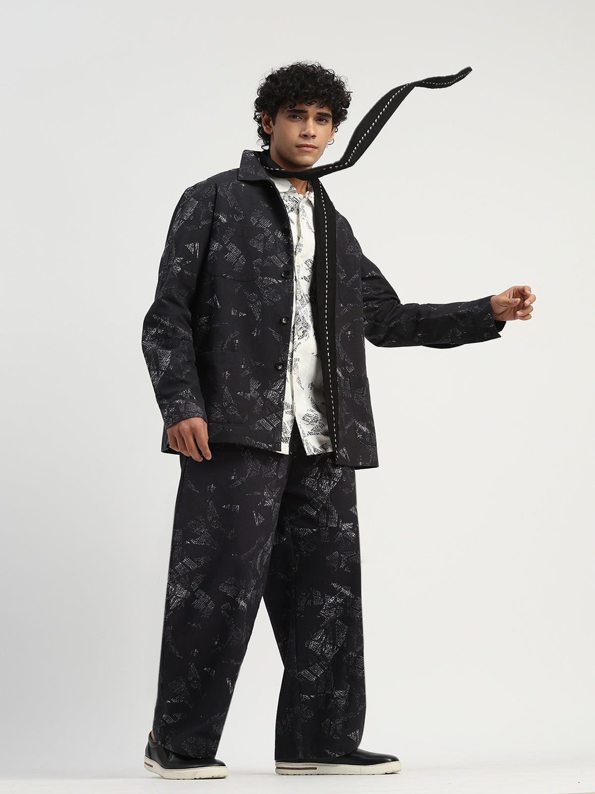 News Print Shirt Jacket