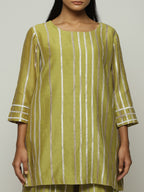 Tonal Lace Trim Kurta