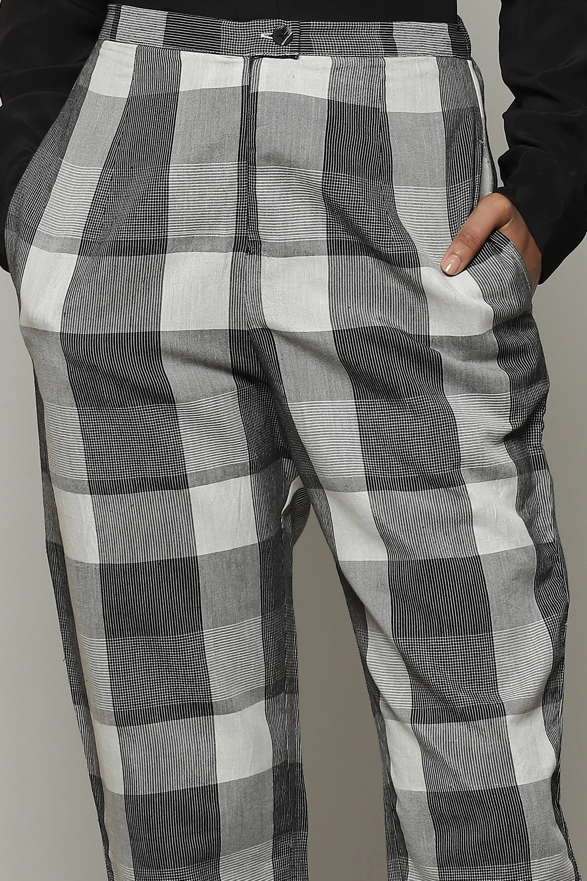 Handwoven Tencel X Cotton Pant Black-Ivory