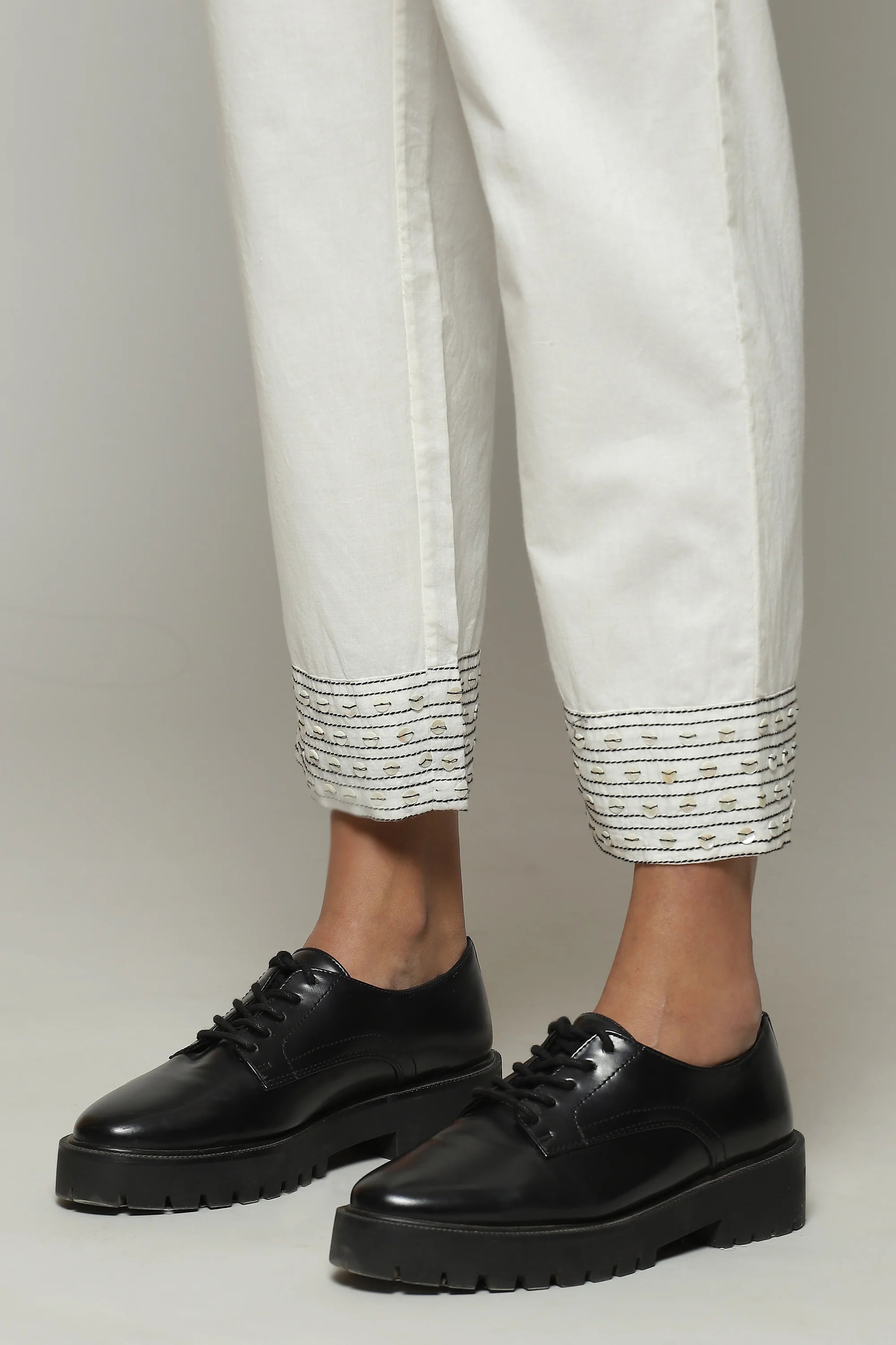 Mother Of Pearl Embroidered Cambric Pant Ivory