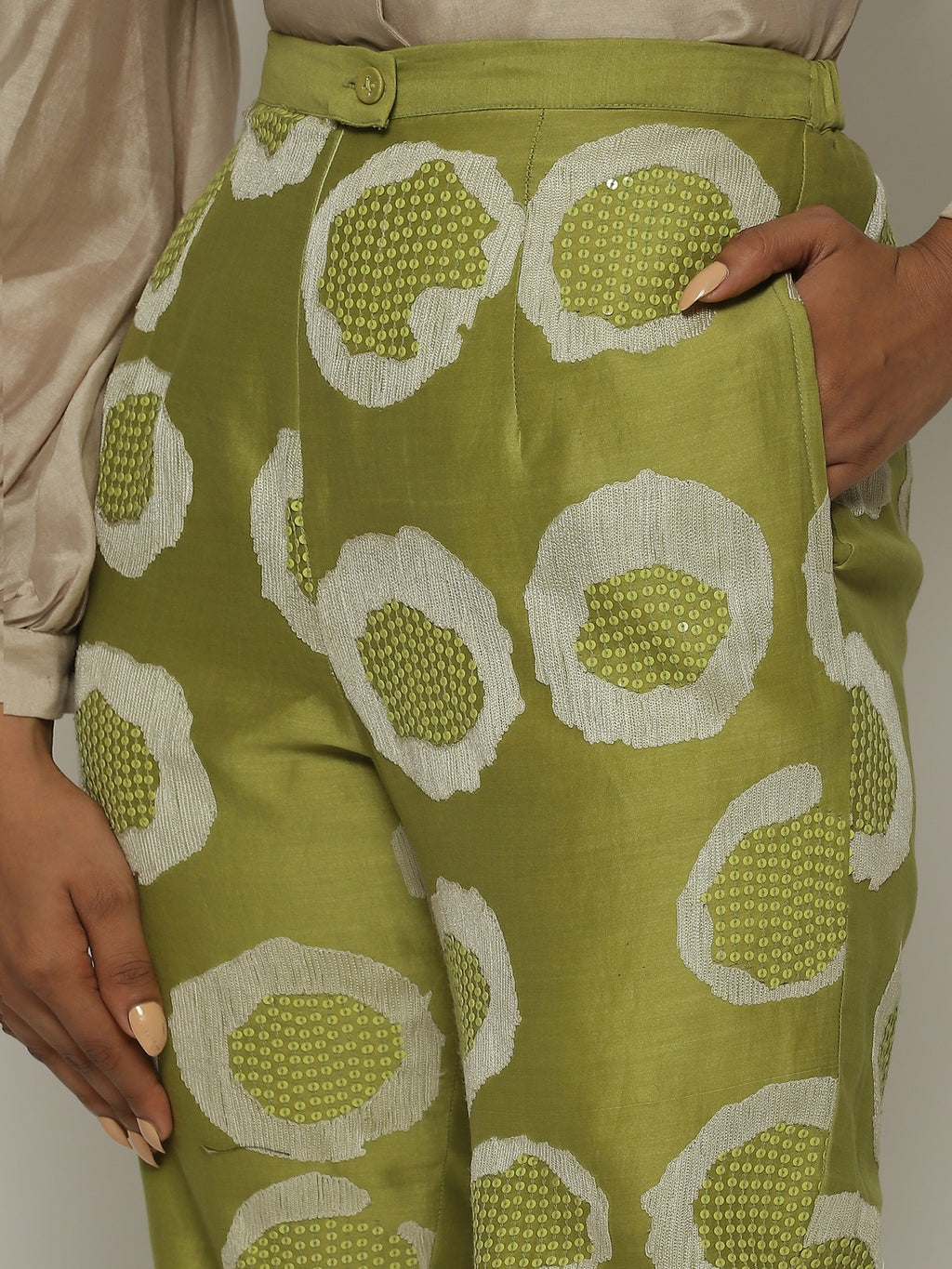 Aari Rings And Sequins Tapered Pant