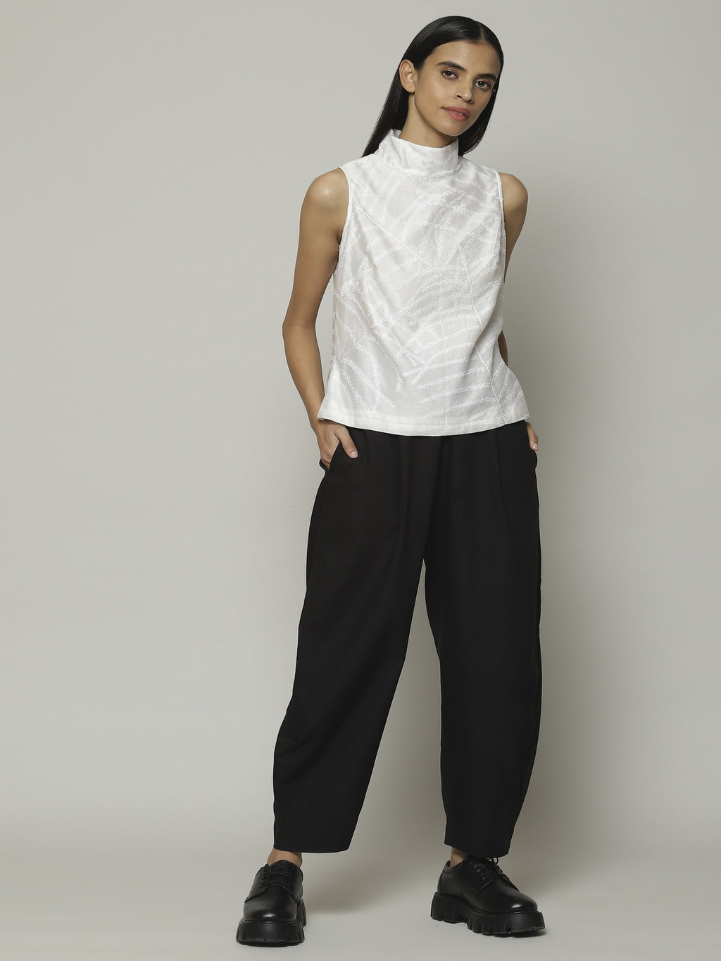 Fern Crewel Embroidered Silk X Cotton Top Ivory