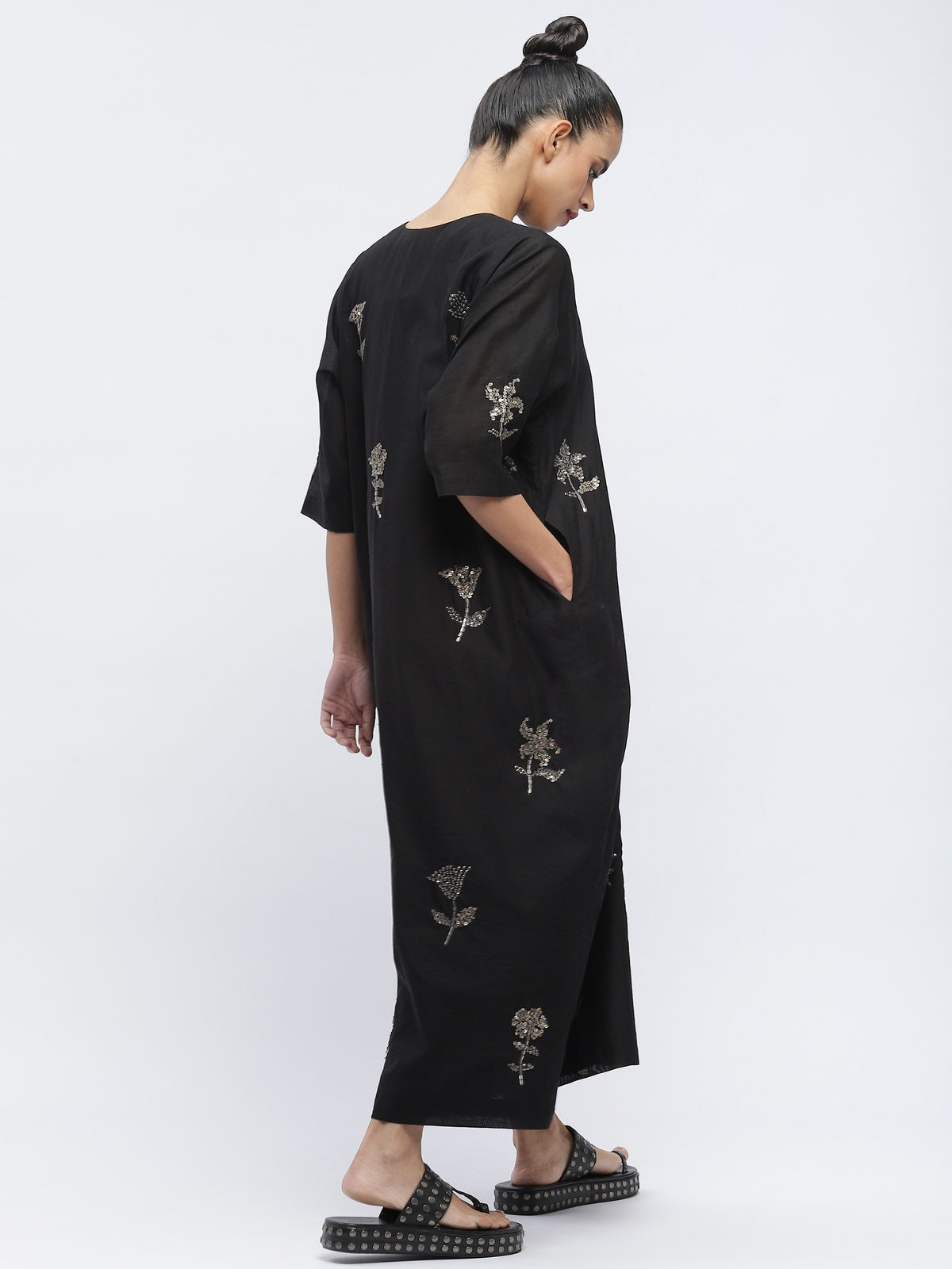 Sequin Buta Kaftan