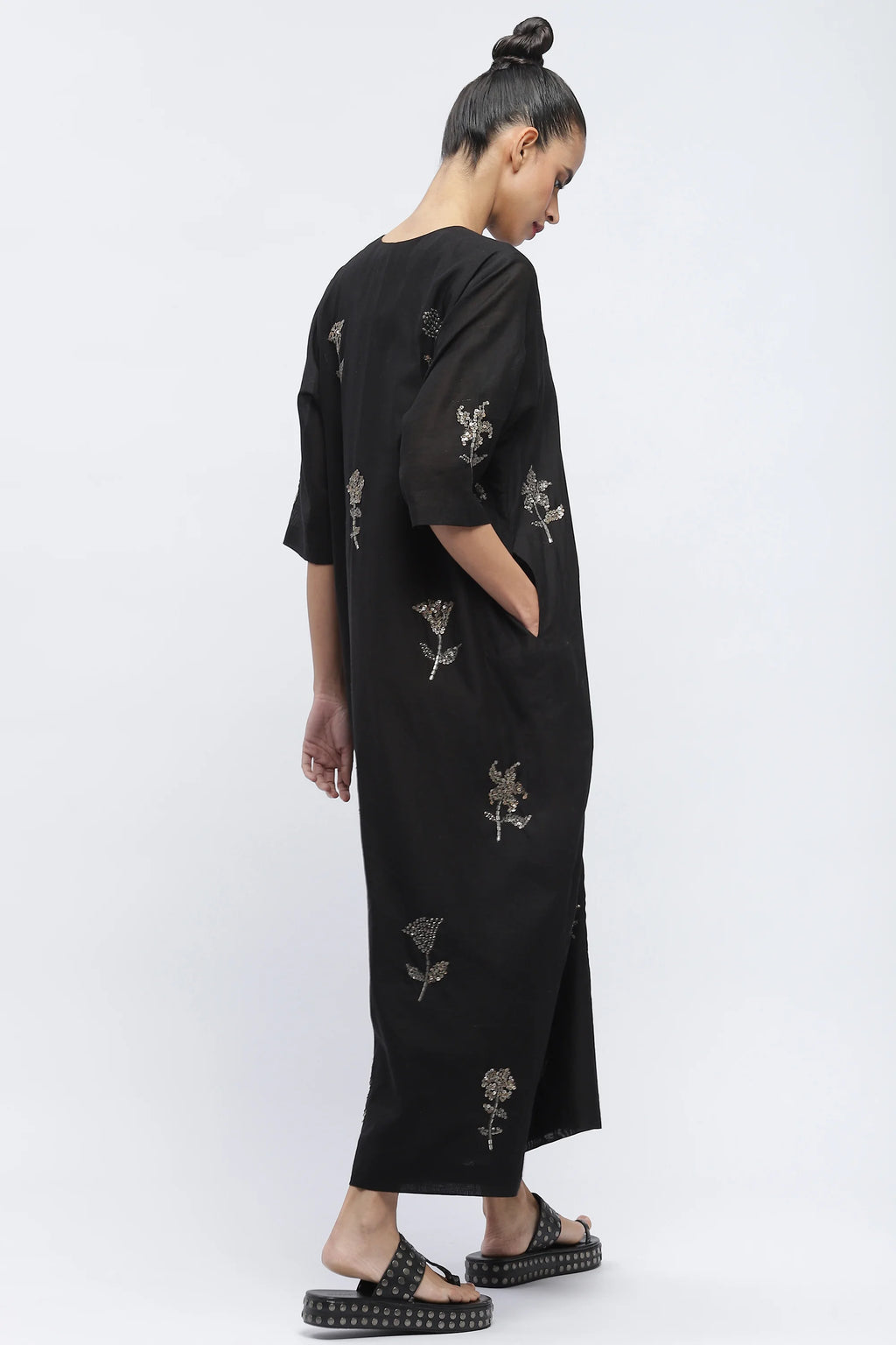 Sequin Buta Kaftan