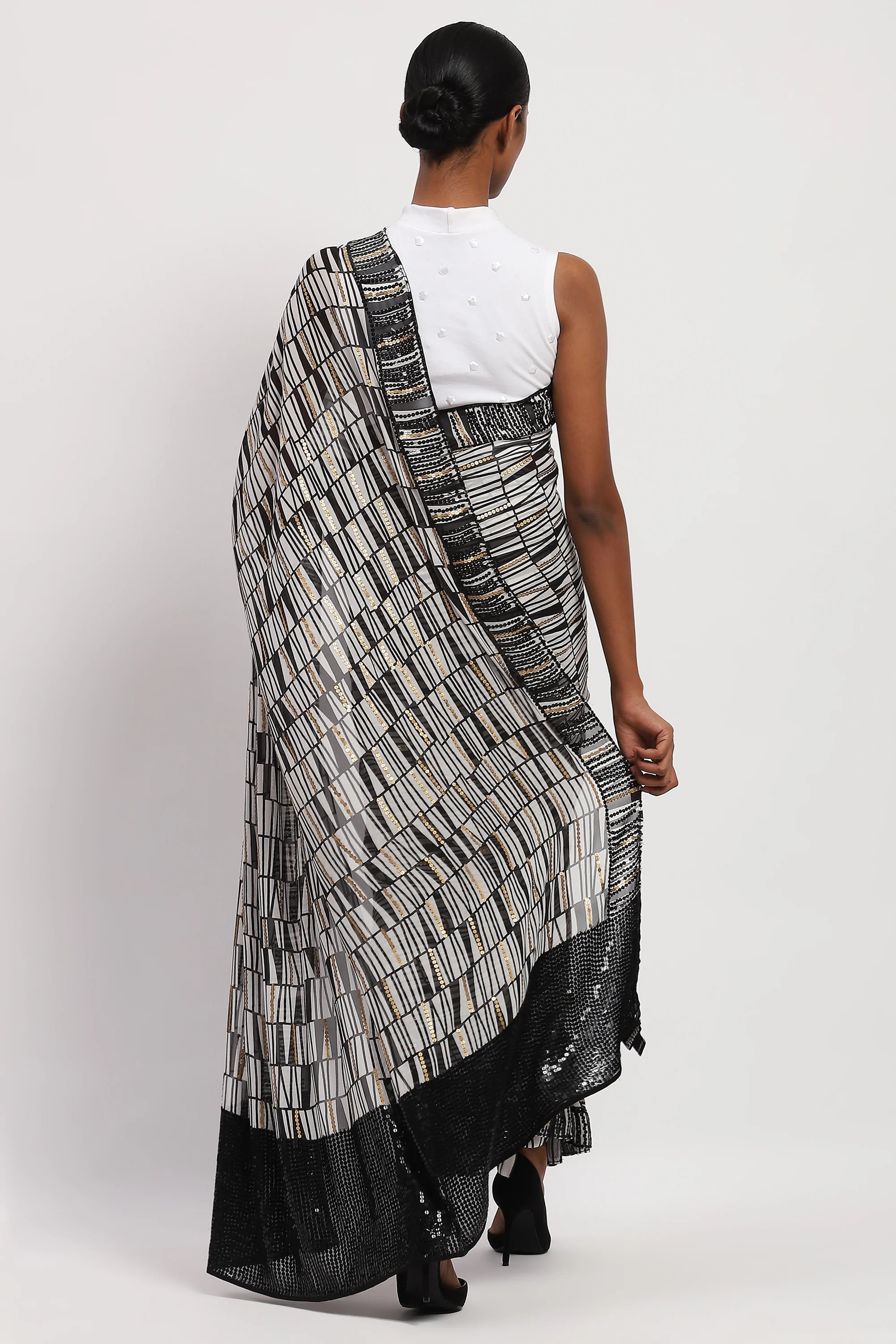 Broken Lines Sari