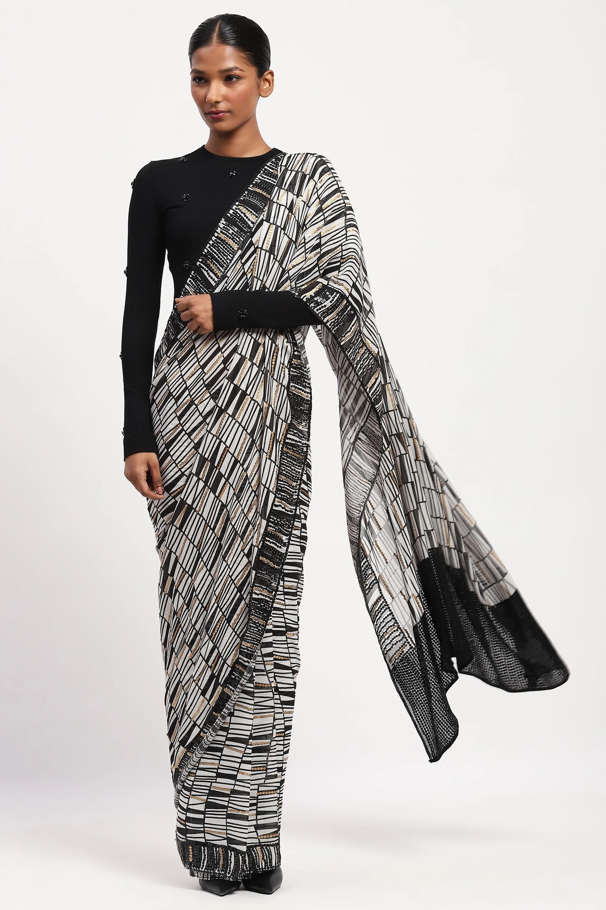 Broken Lines Sari